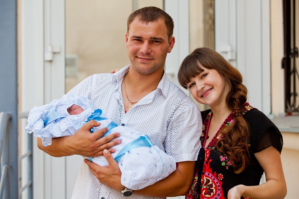 Определен порядок выплат 5000 рублей за апрель-июнь семьям с детьми
