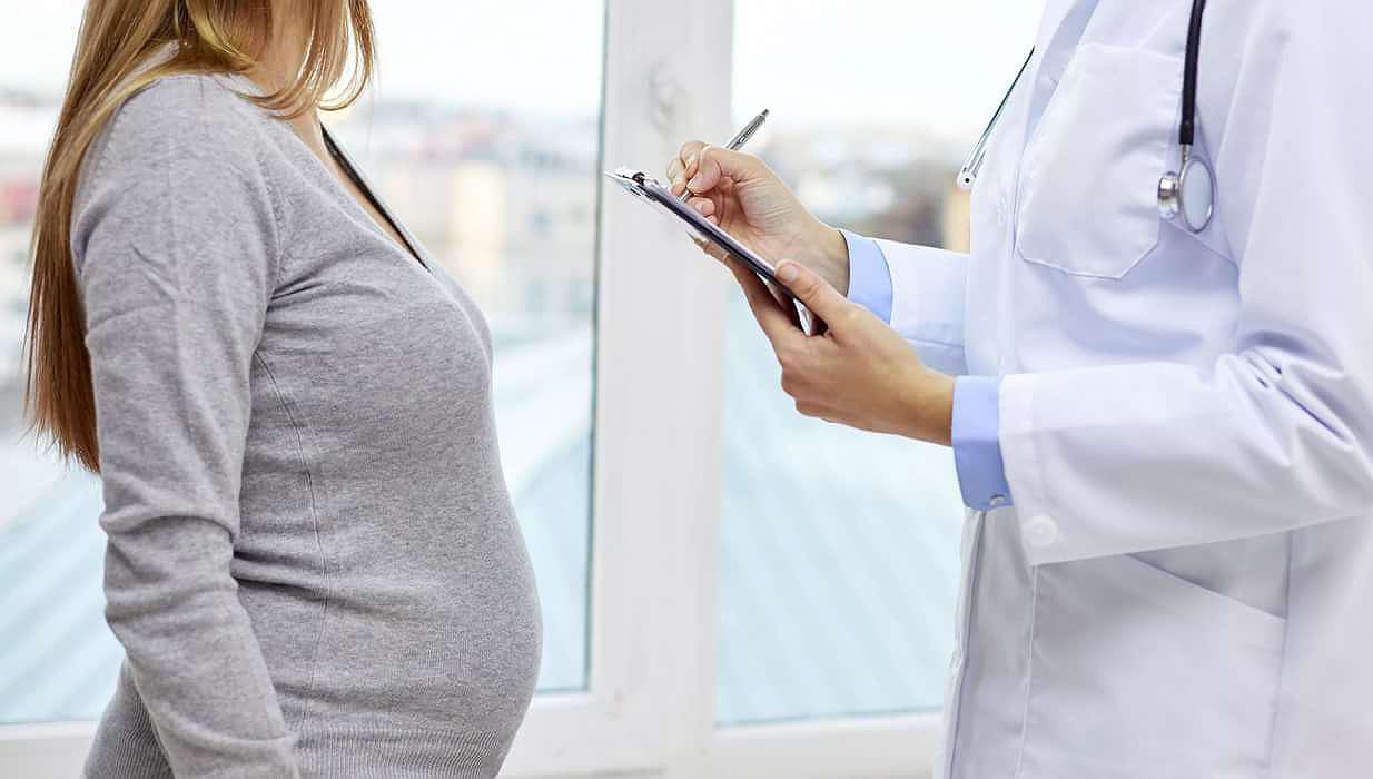 Беременные и COVID-19: «Совет Матерей» призывает губернаторов обеспечить работающих беременных женщин правом на самоизоляцию