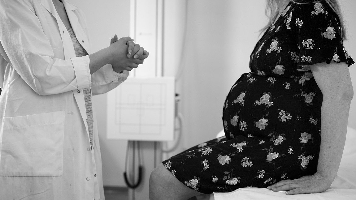 Как беременным получить медицинскую помощь в период самоизоляции