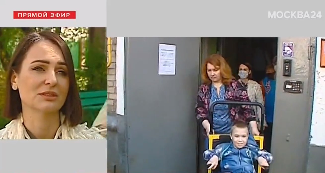 "Совет матерей" помог москвичке, воспитывающей двух сыновей с диагнозом ДЦП