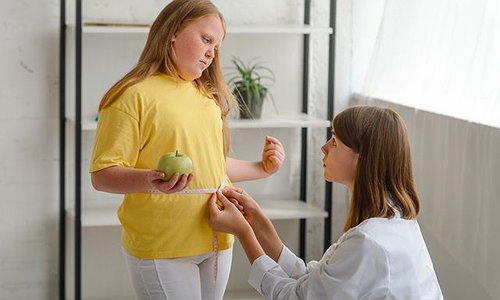 Тяжелое детство. Что нужно знать об ожирении у ребенка?